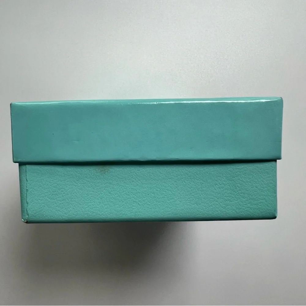 TIFFANY‎ & CO. Empty Jewelry Box With Original Padding Early 2000s Tiffany Blue